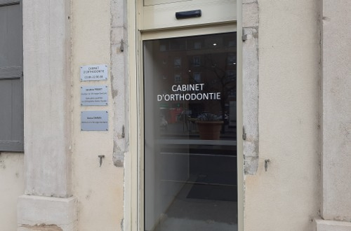 Cabinet D'Orthodontie du DR PIGUET ET Dr CHAVES